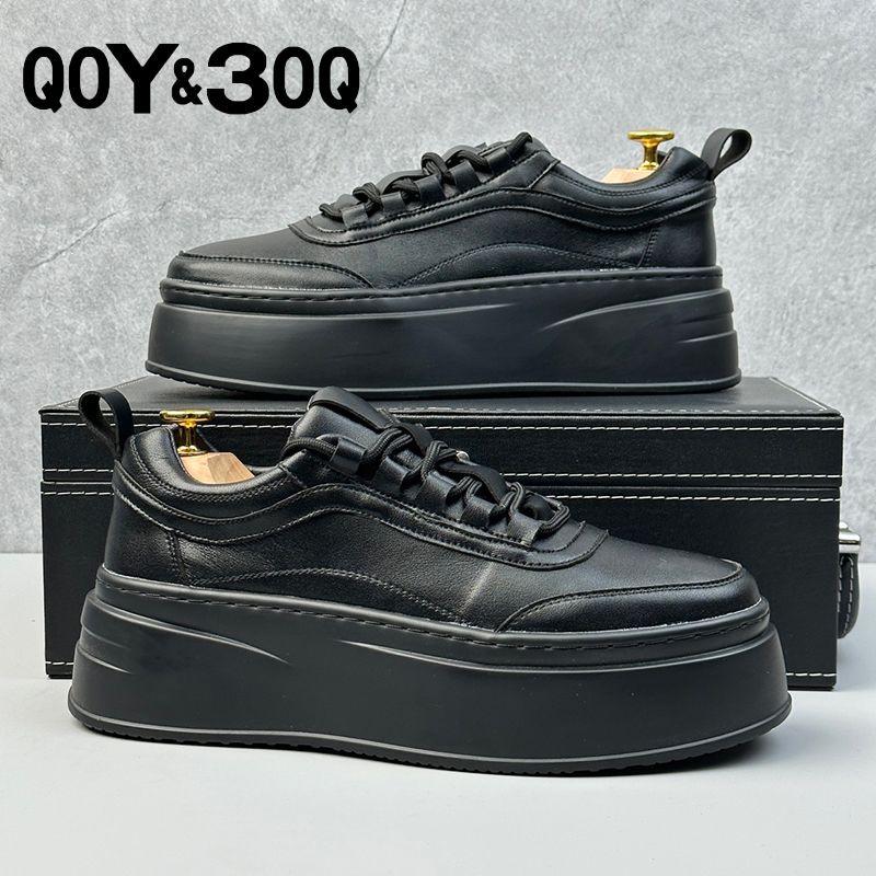 Os sapatos respiratórios dos homens novos aumentam peso ligeiro do couro ar livre sapatos casuais dos samurai s negros