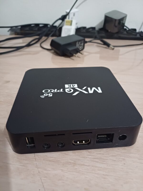📺🕵️‍♂️ Smart TV Box Pro 4K Ultra HD com micro câmera espiã oculta Wi-Fi – segurança e streaming em um único dispositivo 🎯🎥 - Imagem 3