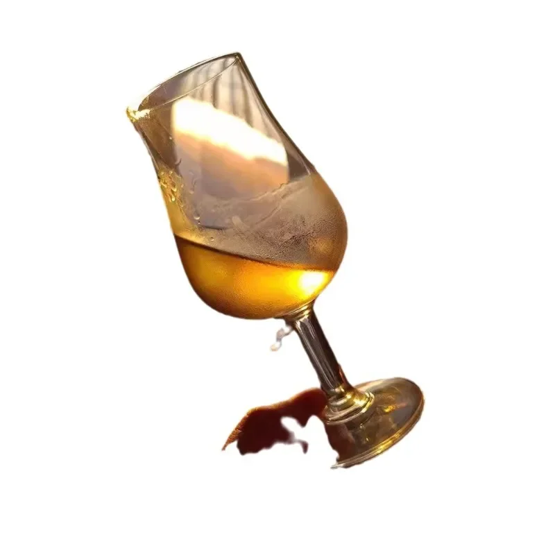 Copo de cristal importado da Polônia, marca 7Q KROSNO, para degustação de whisky, vinho estrangeiro, vinho doce e perfumado, modelo tulipa.
